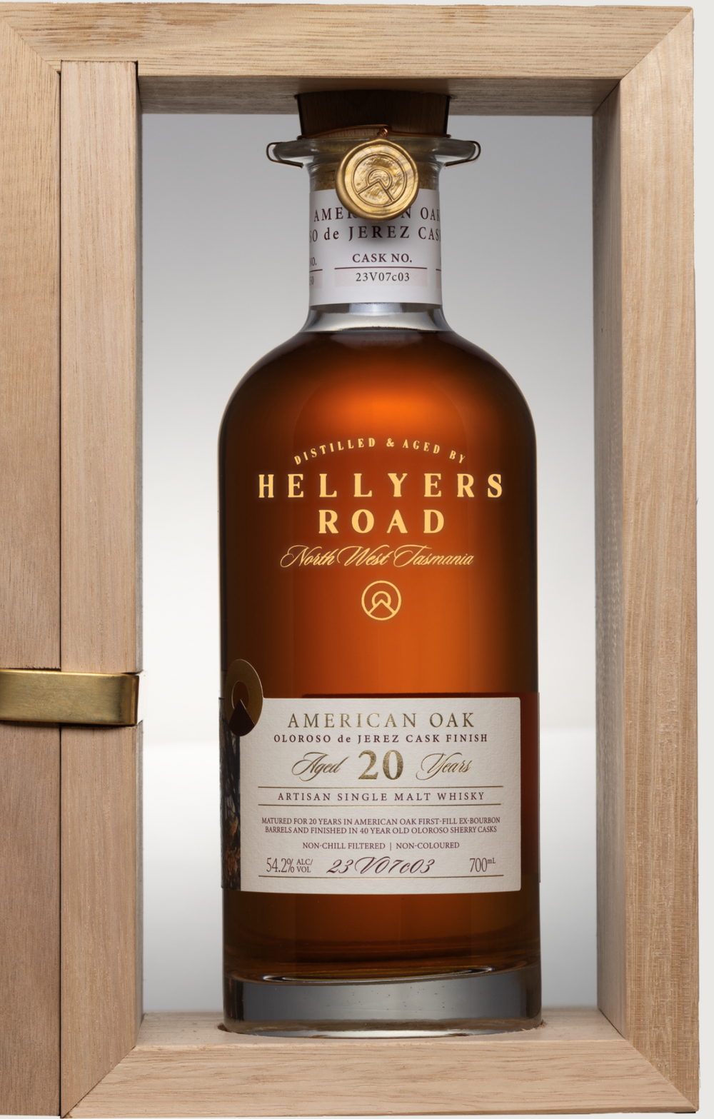 American Oak Oloroso de Jerez Cask Finish 20 Year old Tasmanian Single Malt Whisky